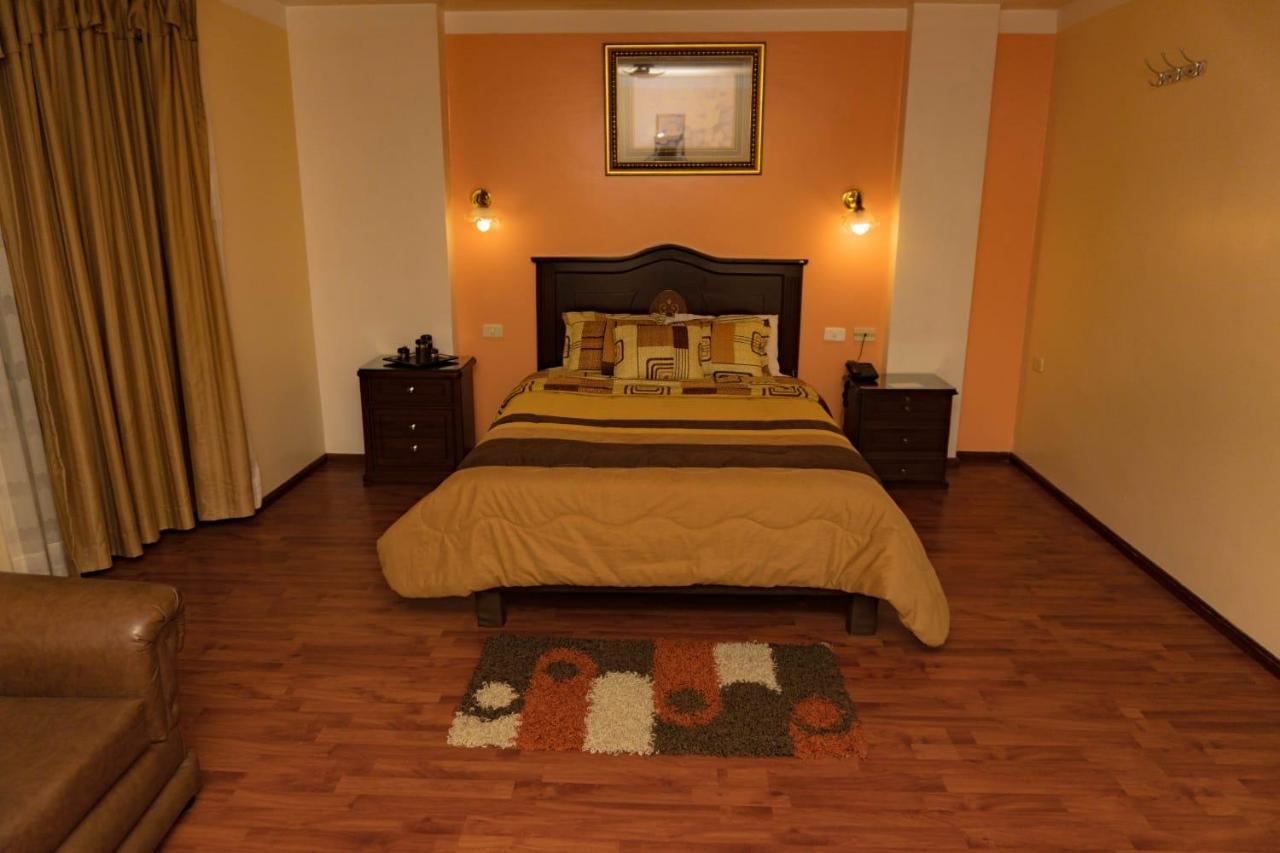 Hotel Los Ilinizas Latacunga Buitenkant foto