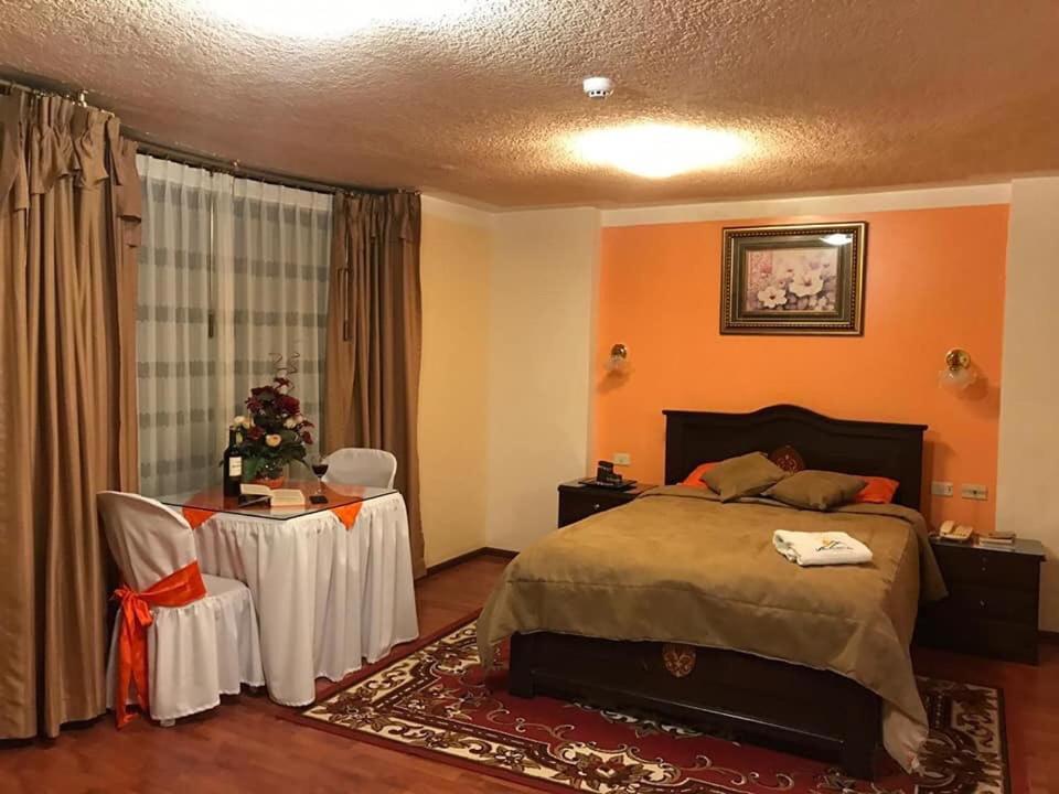 Hotel Los Ilinizas Latacunga Buitenkant foto